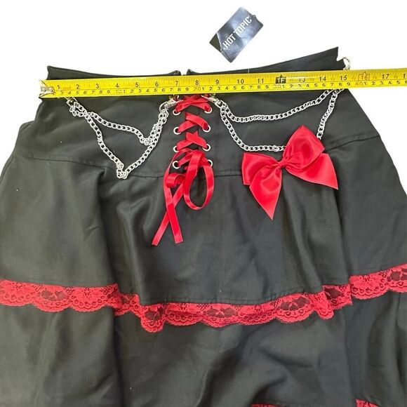 NWT Hot Topic Tiered Lace Chain Mini Skirt SZ Large Steampunk Gothic Whimsigoth - Picture 7 of 12